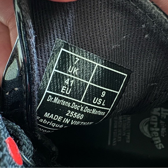 1460 Women's Patent Leather Dr. Martens | Size 7 Black w/ Red Heart Laces - Picture 6 of 7